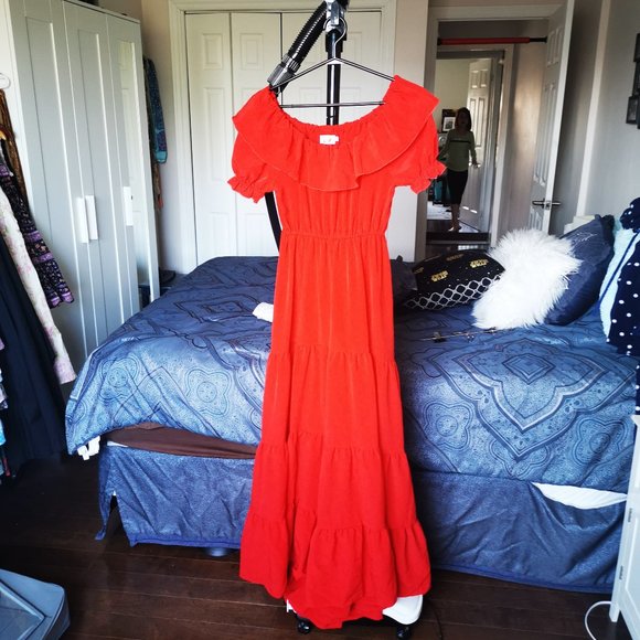 Off Shoulder Maxi - Picture 8 of 8